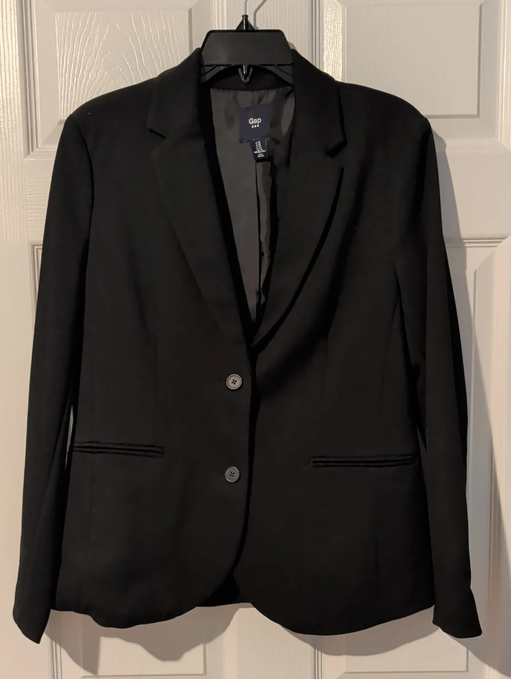 GAP Women's Black Two-Button Tailored Blazer